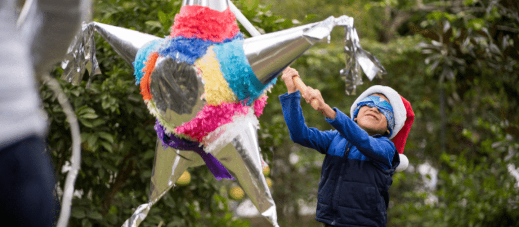 Romper una piñata